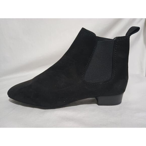 NWT Find Size 10 Black Rubber Sole Ankle Booties Pull On - Picture 6 of 10